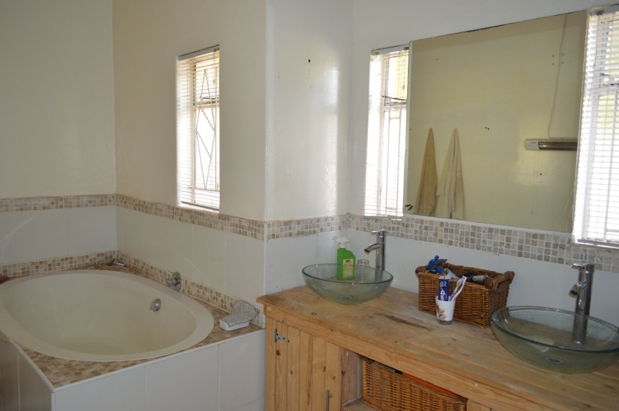 4 Bedroom Property for Sale in Stilfontein North West